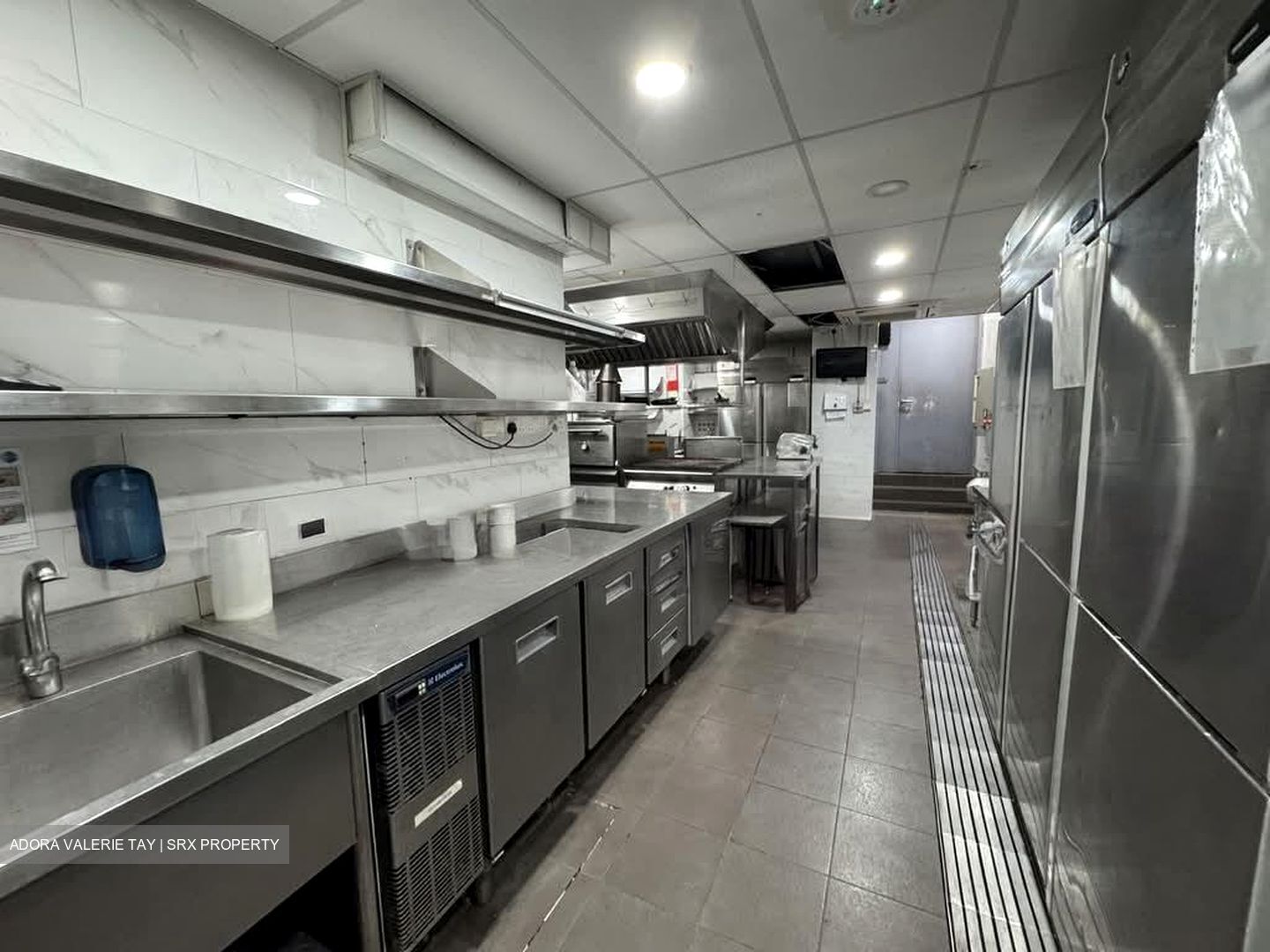 Mohamed Sultan Road (D9), Shop House #532144471